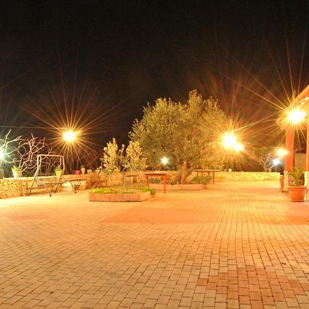 Agriturismo La Ferrovia Мольфетта Екстер'єр фото