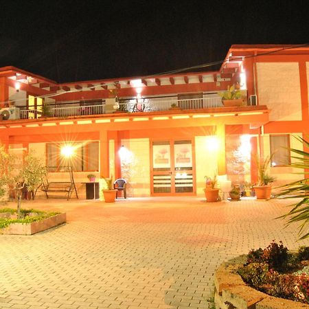 Agriturismo La Ferrovia Мольфетта Екстер'єр фото